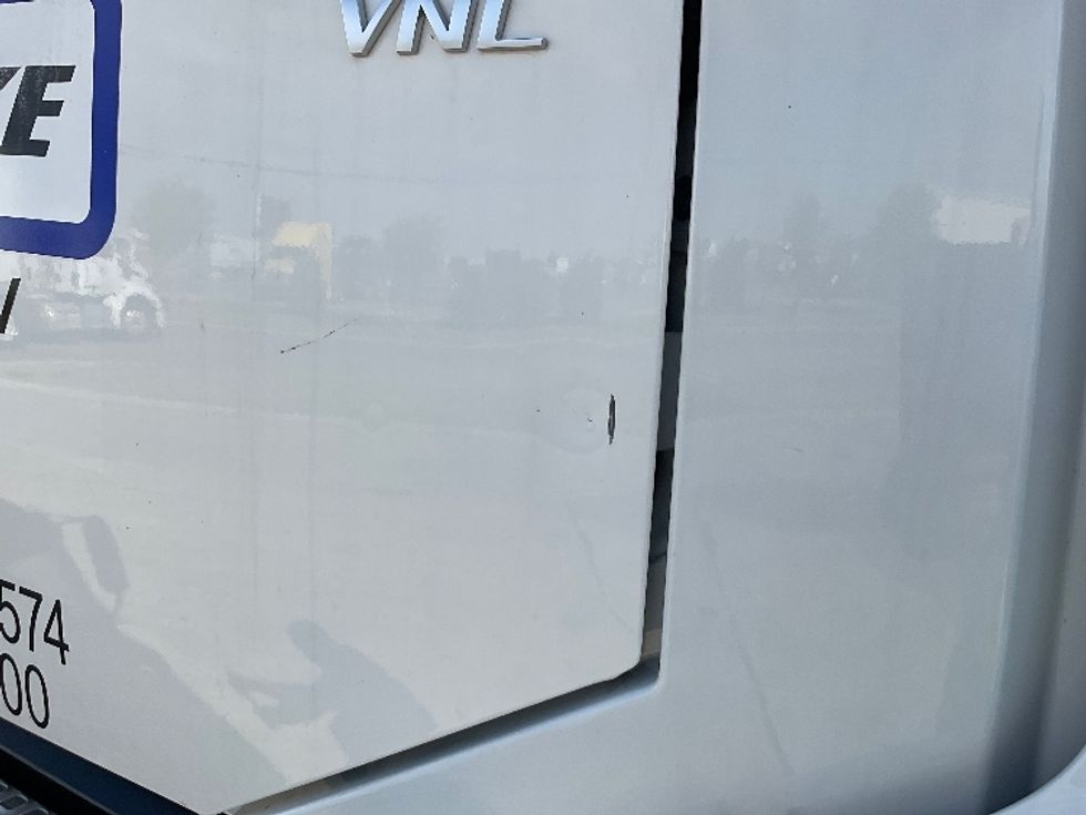 Day Cab Tractor-Heavy Duty Tractors-Volvo-2019-VNL64T300-Oklahoma City-OK-523,269\n\t\tmiles-$ 45,250 - Image 17