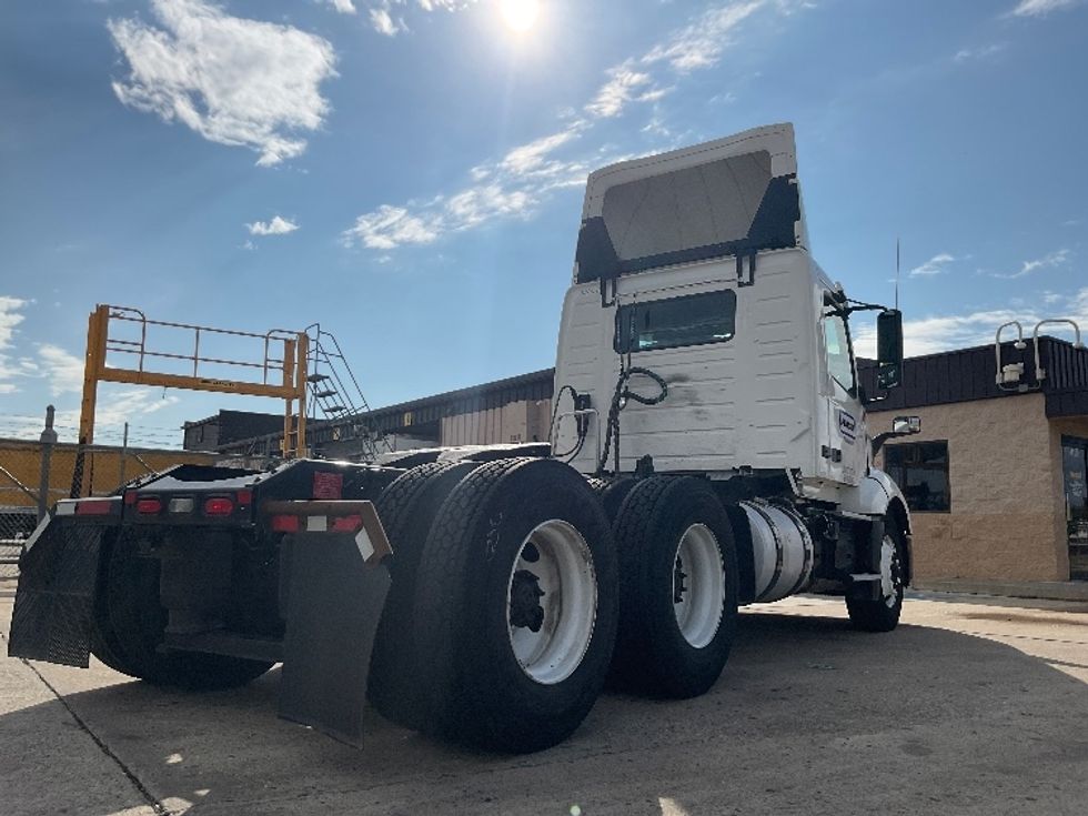 Day Cab Tractor-Heavy Duty Tractors-Volvo-2019-VNL64T300-Oklahoma City-OK-523,269\n\t\tmiles-$ 45,250 - Image 7