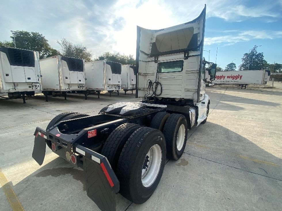 Day Cab Tractor-Heavy Duty Tractors-Volvo-2020-VNL64T300-Bessemer-AL-505,754\n\t\tmiles-$ 40,500 - Image 7