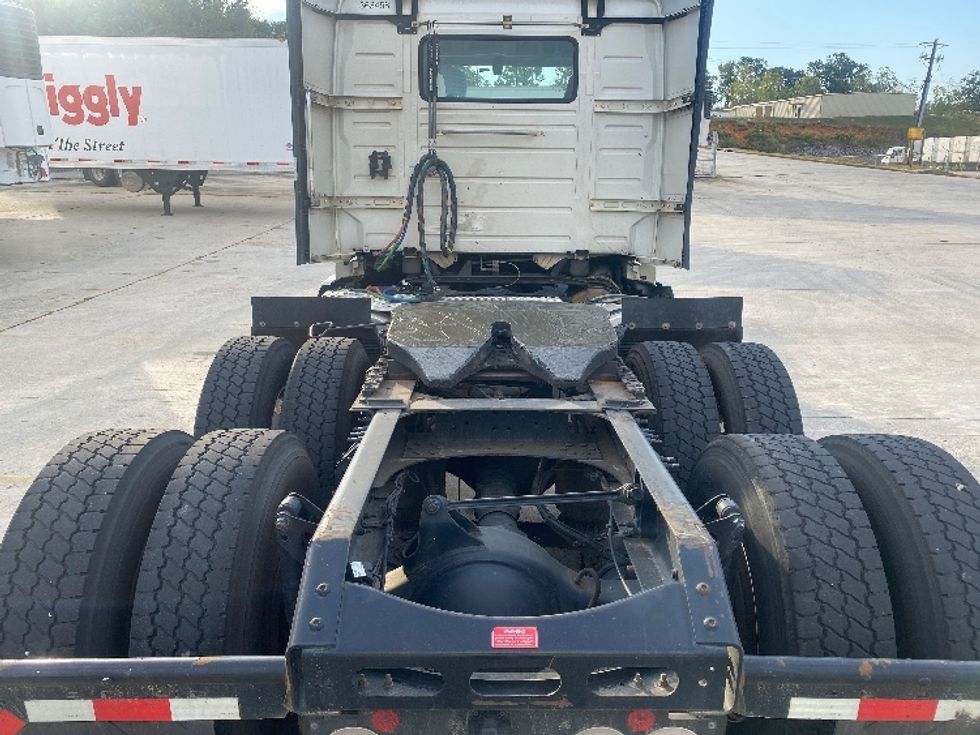 Day Cab Tractor-Heavy Duty Tractors-Volvo-2020-VNL64T300-Bessemer-AL-620,306\n\t\tmiles-$ 30,000 - Image 6