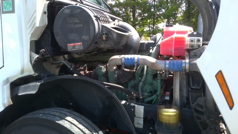 Day Cab Tractor-Heavy Duty Tractors-Volvo-2020-VNL64T300-Boaz-AL-545,342\n\t\tmiles-$ 38,000 - Image 15