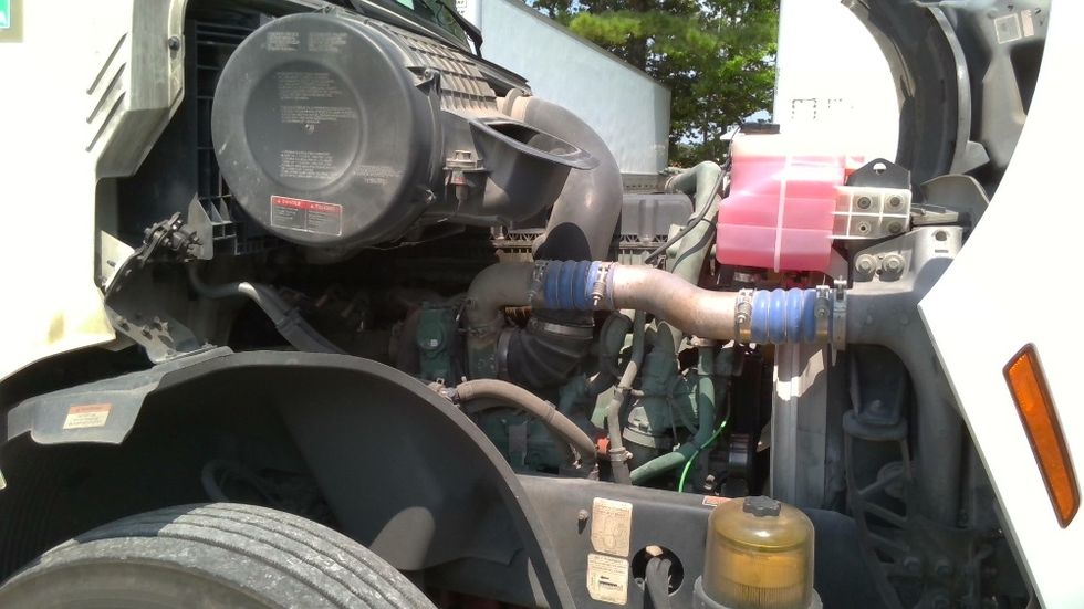 Day Cab Tractor-Heavy Duty Tractors-Volvo-2020-VNL64T300-Boaz-AL-549,114\n\t\tmiles-$ 37,750 - Image 15