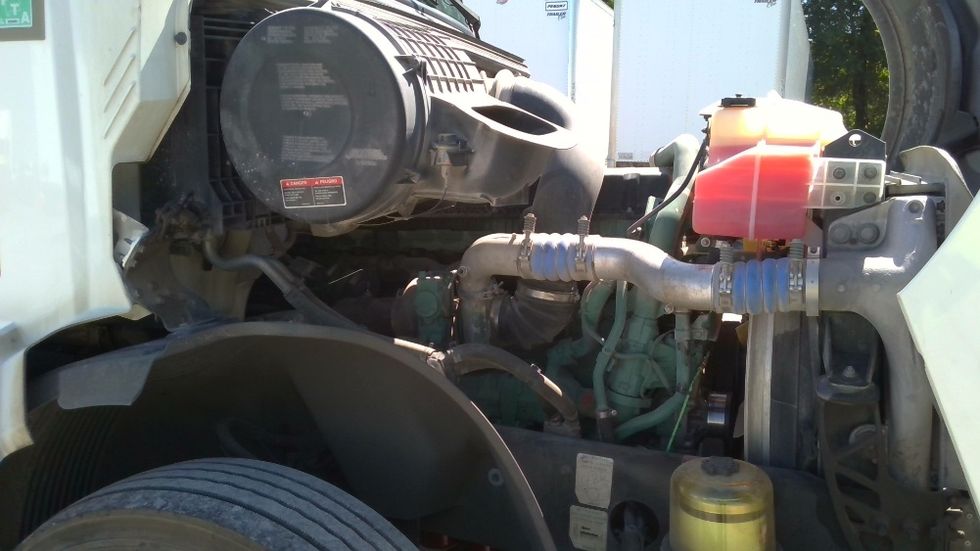 Day Cab Tractor-Heavy Duty Tractors-Volvo-2020-VNL64T300-Boaz-AL-567,883\n\t\tmiles-$ 33,250 - Image 15