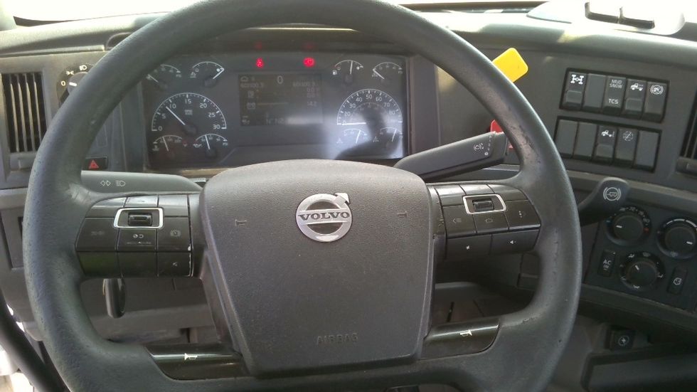 Day Cab Tractor-Heavy Duty Tractors-Volvo-2020-VNL64T300-Boaz-AL-601,100\n\t\tmiles-$ 31,500 - Image 11