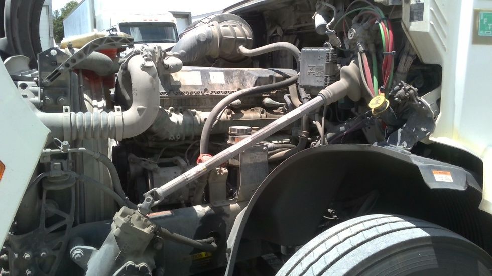 Day Cab Tractor-Heavy Duty Tractors-Volvo-2020-VNL64T300-Boaz-AL-638,705\n\t\tmiles-$ 28,250 - Image 15