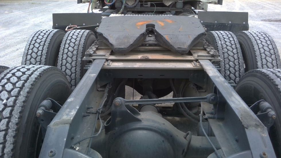 Day Cab Tractor-Heavy Duty Tractors-Volvo-2020-VNL64T300-Boaz-AL-638,705\n\t\tmiles-$ 28,250 - Image 6