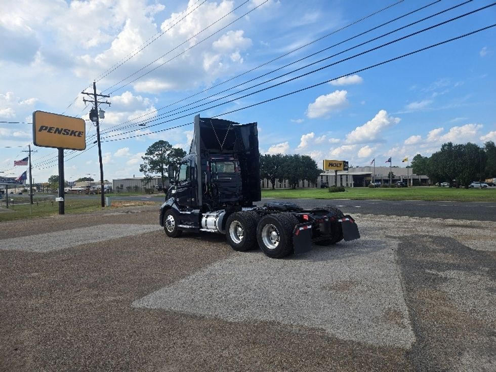 Day Cab Tractor-Heavy Duty Tractors-Volvo-2020-VNL64T300-Dallas-TX-507,340\n\t\tmiles-$ 43,500 - Image 5