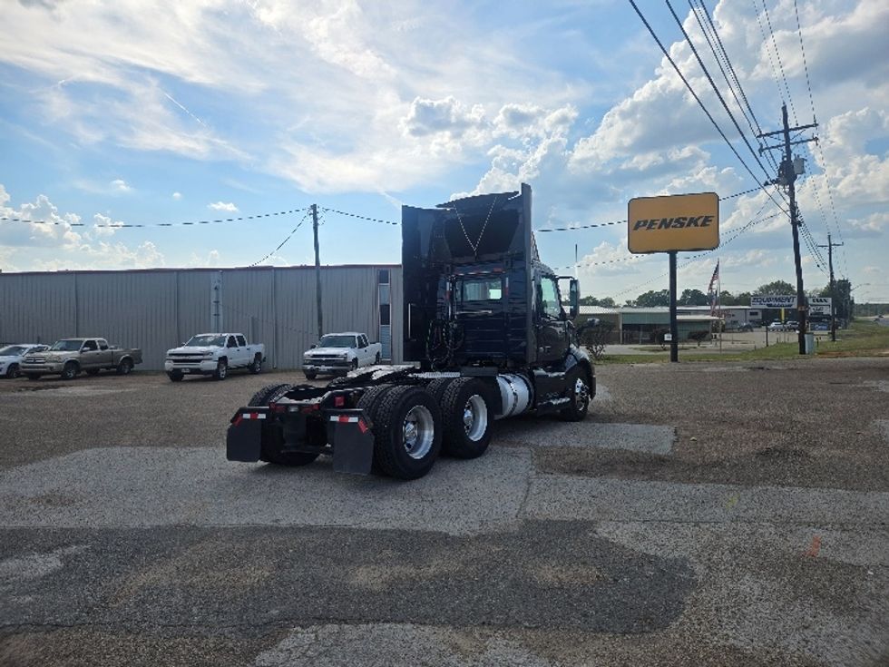 Day Cab Tractor-Heavy Duty Tractors-Volvo-2020-VNL64T300-Dallas-TX-507,340\n\t\tmiles-$ 43,500 - Image 7