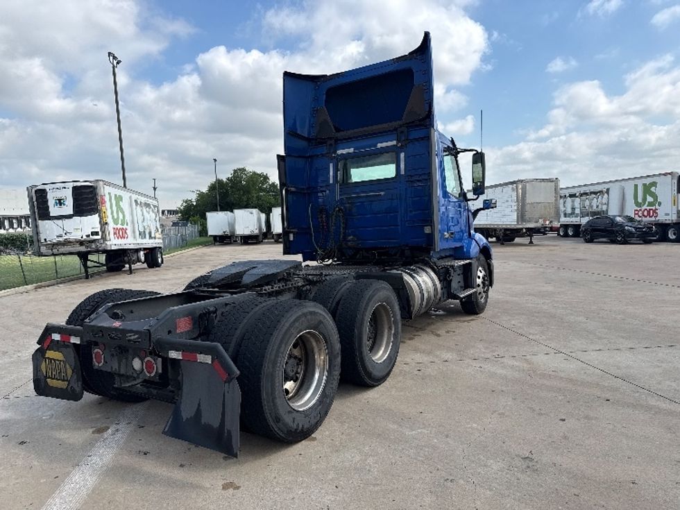 Day Cab Tractor-Heavy Duty Tractors-Volvo-2020-VNL64T300-Grand Prairie-TX-835,462\n\t\tmiles-$ 26,500 - Image 7