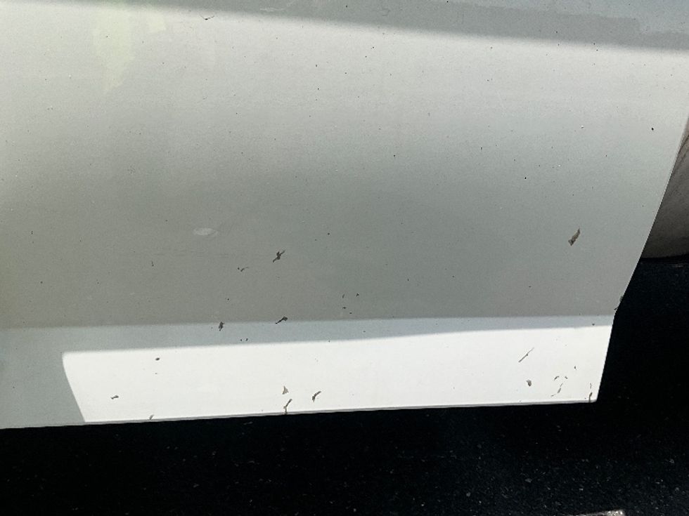 Day Cab Tractor-Heavy Duty Tractors-Volvo-2020-VNR64300-Allentown-PA-463,604\n\t\tmiles-$ 38,000 - Image 21