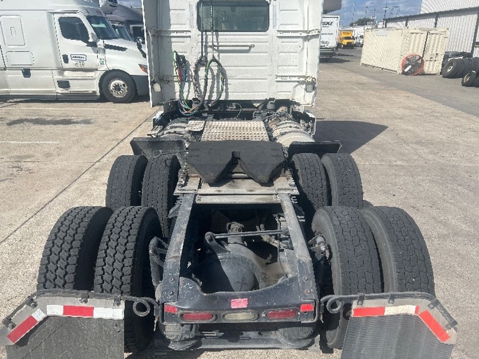 Day Cab Tractor-Heavy Duty Tractors-Volvo-2020-VNR64300-Dallas-TX-470,430\n\t\tmiles-$ 38,750 - Image 6