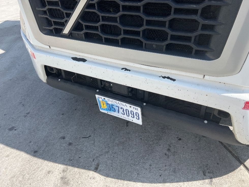 Day Cab Tractor-Heavy Duty Tractors-Volvo-2020-VNR64300-Fontana-CA-471,488\n\t\tmiles-$ 53,750 - Image 21