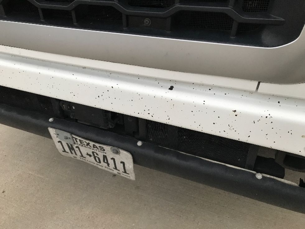 Day Cab Tractor-Heavy Duty Tractors-Volvo-2020-VNR64300-Houston-TX-542,148\n\t\tmiles-$ 46,250 - Image 18