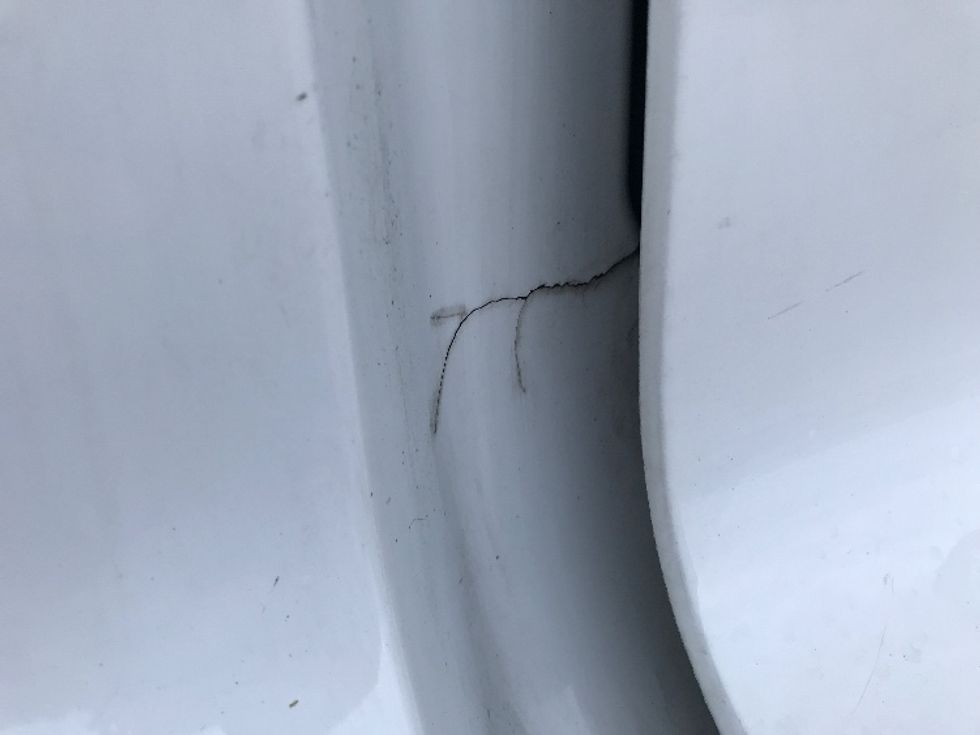 Day Cab Tractor-Heavy Duty Tractors-Volvo-2020-VNR64300-Katy-TX-515,379\n\t\tmiles-$ 49,000 - Image 18