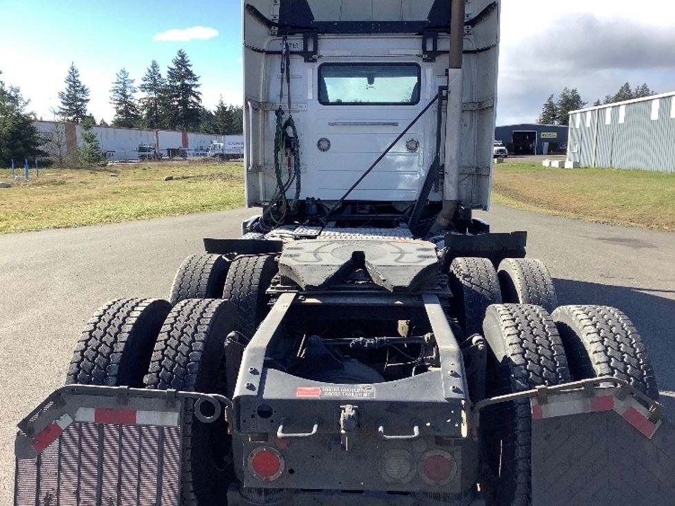 Day Cab Tractor-Heavy Duty Tractors-Volvo-2020-VNR64300-Lacey-WA-393,251\n\t\tmiles-$ 45,250 - Image 6