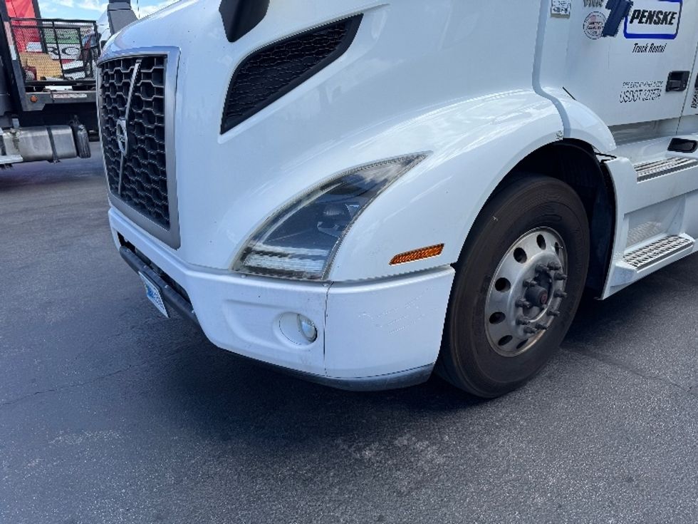 Day Cab Tractor-Heavy Duty Tractors-Volvo-2020-VNR64300-Las Vegas-NV-542,000\n\t\tmiles-$ 37,750 - Image 18