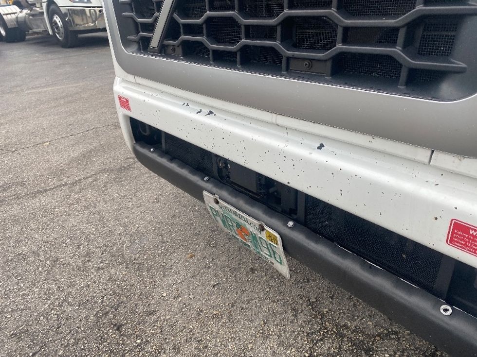 Day Cab Tractor-Heavy Duty Tractors-Volvo-2020-VNR64300-Riviera Beach-FL-434,576\n\t\tmiles-$ 44,250 - Image 19