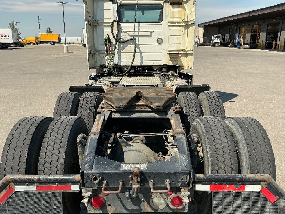 Day Cab Tractor-Heavy Duty Tractors-Volvo-2020-VNR64300-Rocky View County-AB-1,095,912\n\t\tkm-$ 36,750 - Image 6