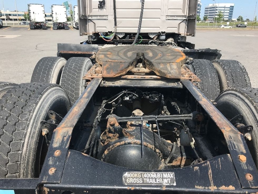 Day Cab Tractor-Heavy Duty Tractors-Volvo-2020-VNR64300-Saint Laurent-PQ-505,399\n\t\tkm-$ 66,500 - Image 6