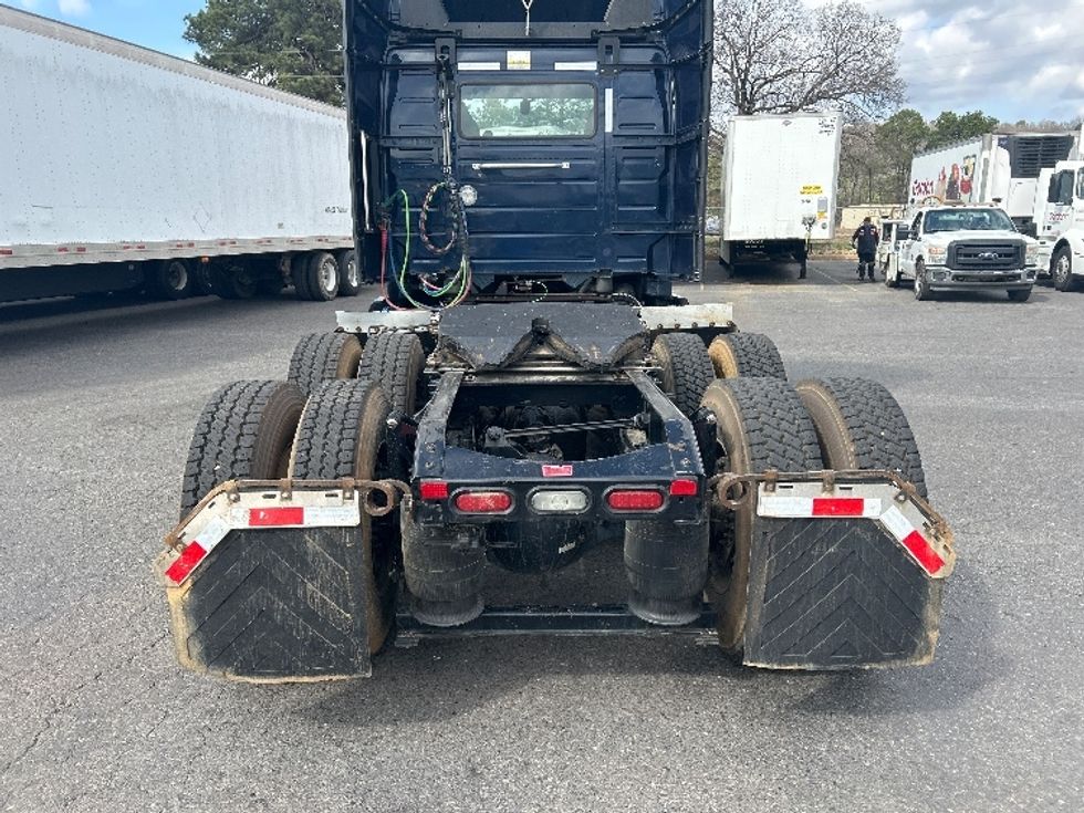 Day Cab Tractor-Heavy Duty Tractors-Volvo-2021-VNL64T300-Hot Springs-AR-348,748\n\t\tmiles-$ 60,000 - Image 6