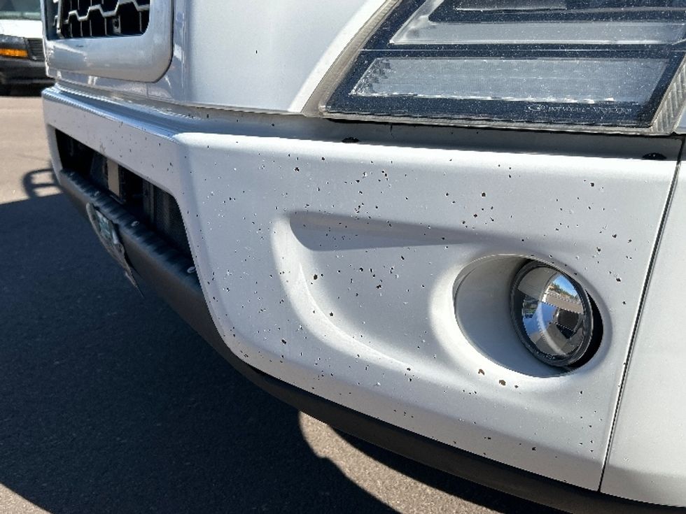 Day Cab Tractor-Heavy Duty Tractors-Volvo-2021-VNR64300-Phoenix-AZ-508,122\n\t\tmiles-$ 43,500 - Image 20