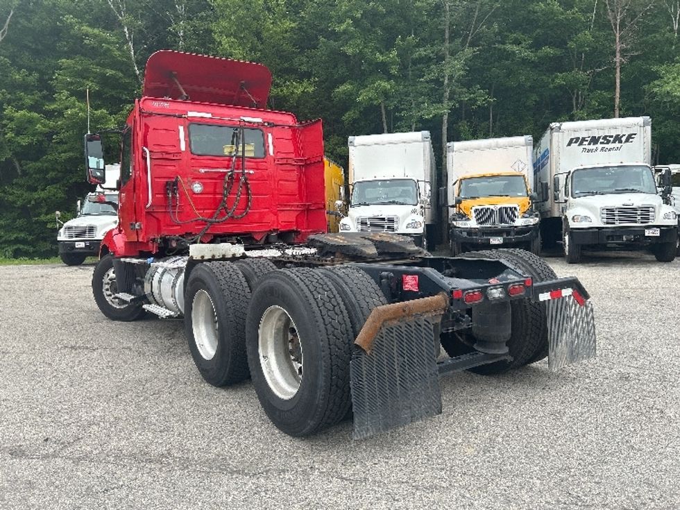 Day Cab Tractor-Heavy Duty Tractors-Volvo-2022-VNL64T300-Auburn-MA-277,669\n\t\tmiles-$ 62,750 - Image 5