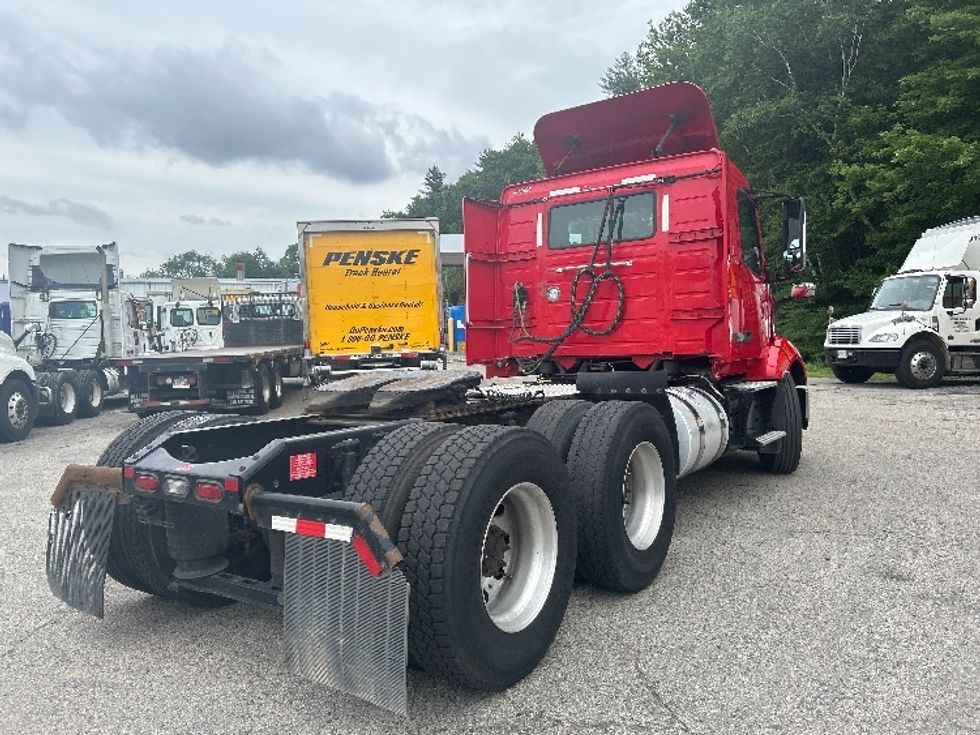 Day Cab Tractor-Heavy Duty Tractors-Volvo-2022-VNL64T300-Auburn-MA-277,669\n\t\tmiles-$ 62,750 - Image 7