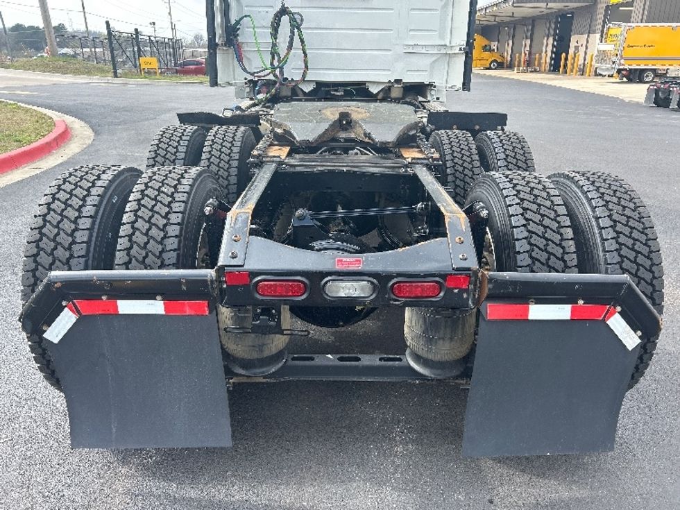 Day Cab Tractor-Heavy Duty Tractors-Volvo-2022-VNL64T300-Lowell-AR-189,025\n\t\tmiles-$ 78,500 - Image 6