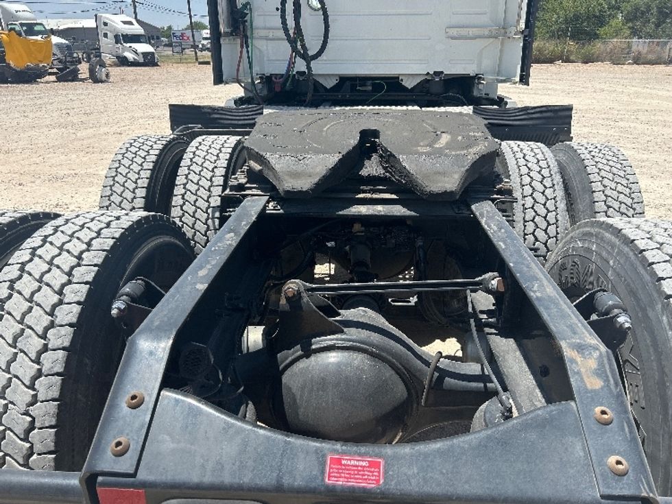Day Cab Tractor-Heavy Duty Tractors-Volvo-2023-VNL64T300-Amarillo-TX-518,256\n\t\tmiles-$ 56,500 - Image 6