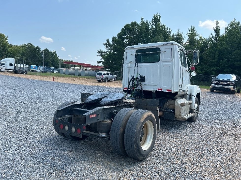 Day Cab Tractor-Heavy Duty Tractors-Western Star-2018-4700SF-Summit-MS-136,433\n\t\tmiles-$ 32,000 - Image 7