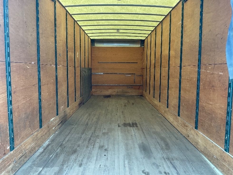 Demountable Body-Specialized Equipment-Morgan-2007-ALUMVAN-Earth City-MO-0\n\t\tmiles-$ 3,000 - Image 8