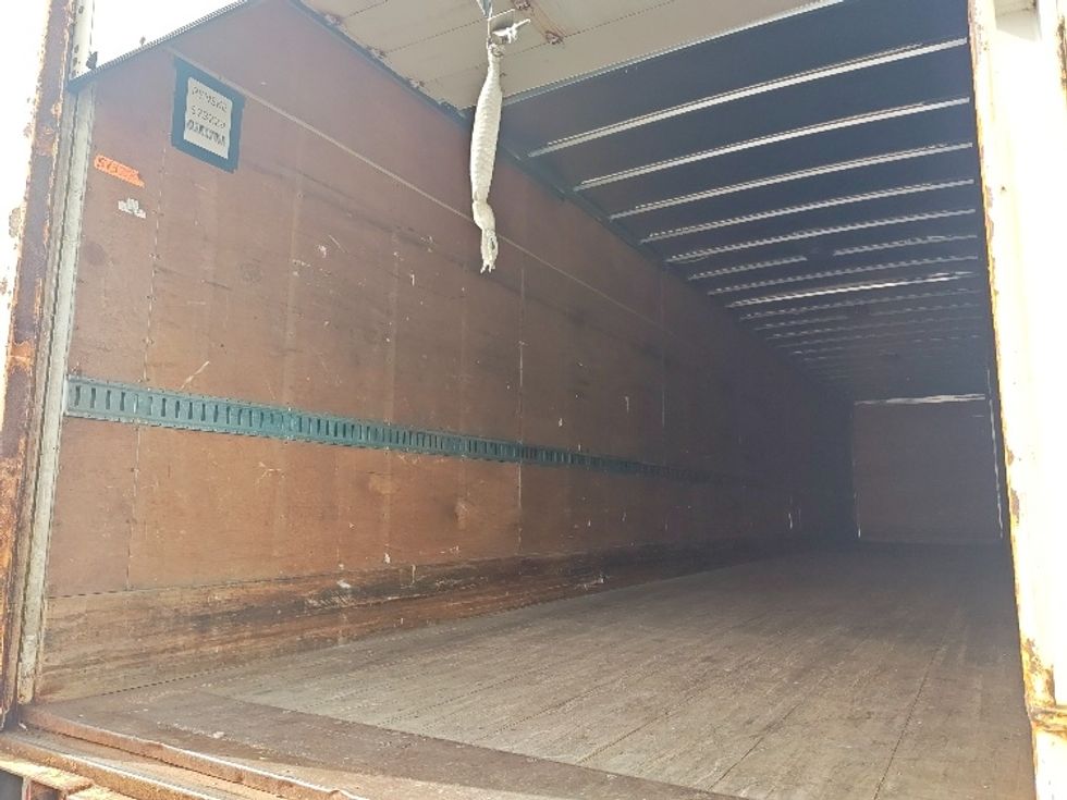 Dry Van Trailer-Semi Trailers-Great Dane-2010-Trailer-Warren-MI-331,673\n\t\tmiles-$ 15,500 - Image 8