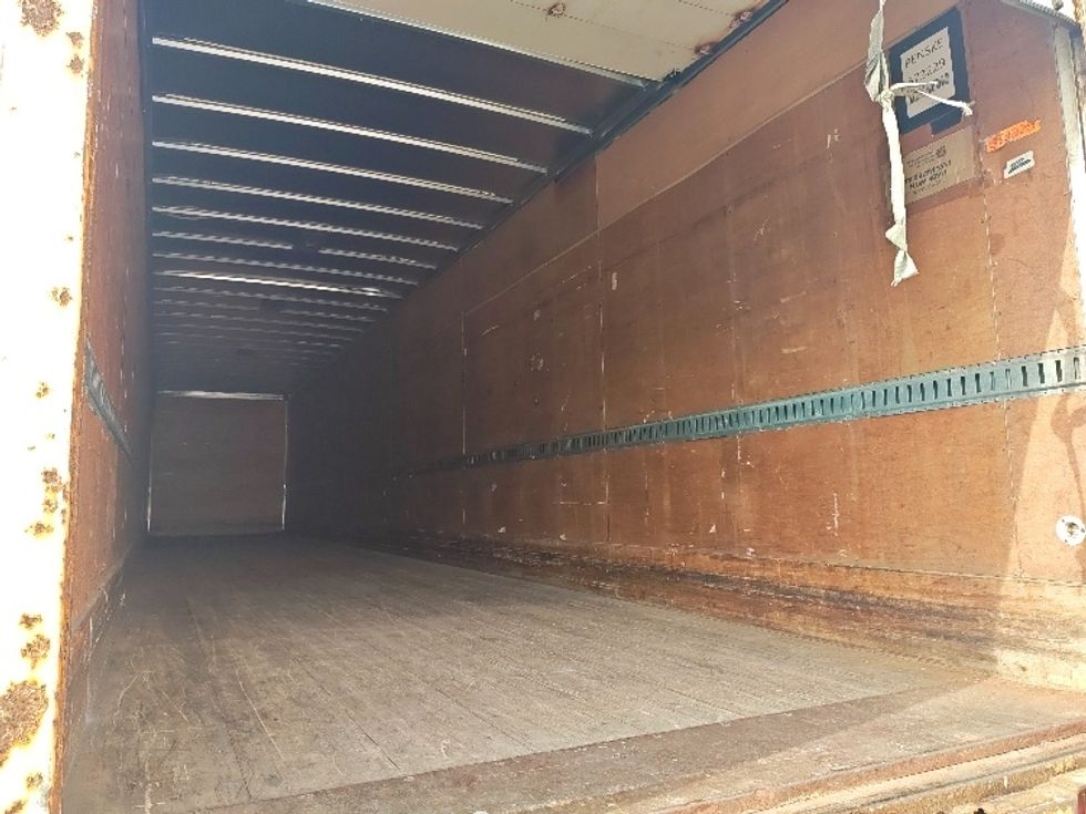 Dry Van Trailer-Semi Trailers-Great Dane-2010-Trailer-Warren-MI-331,673\n\t\tmiles-$ 15,500 - Image 9