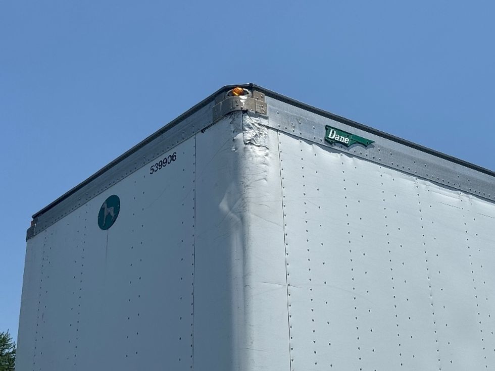 Dry Van Trailer-Semi Trailers-Great Dane-2011-Trailer-Frederick-MD-306,965\n\t\tmiles-$ 12,500 - Image 10