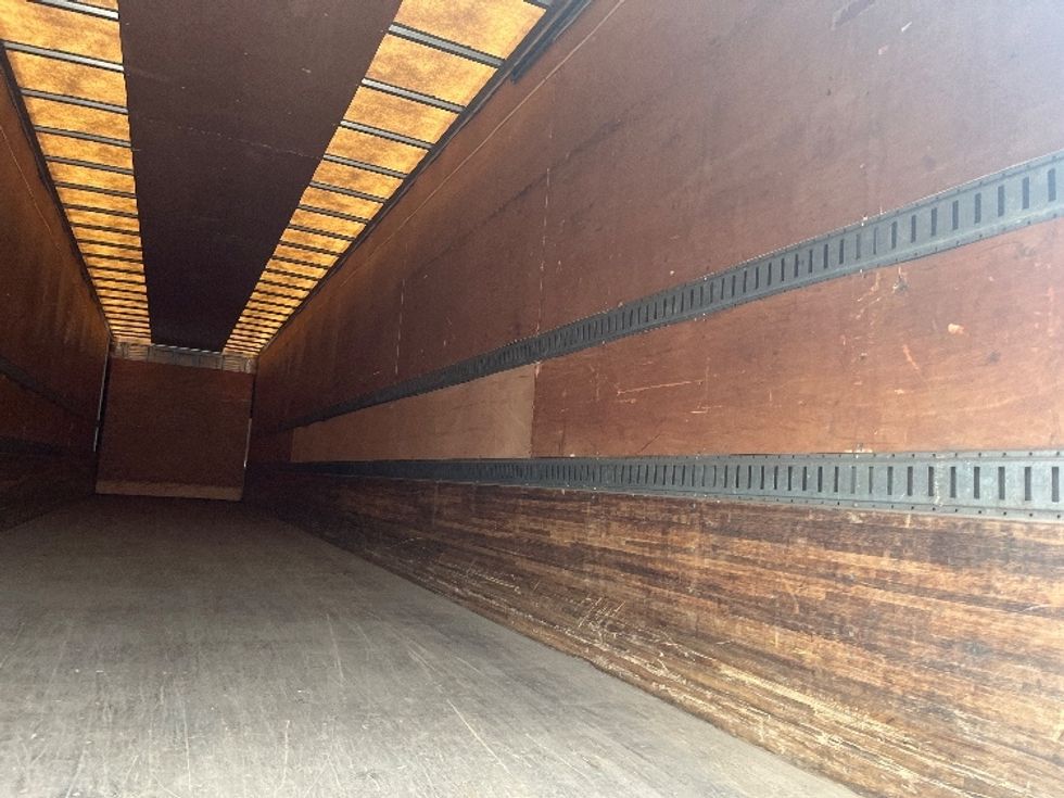 Dry Van Trailer-Semi Trailers-Great Dane-2011-Trailer-La Porte-IN-363,189\n\t\tmiles-$ 9,250 - Image 9