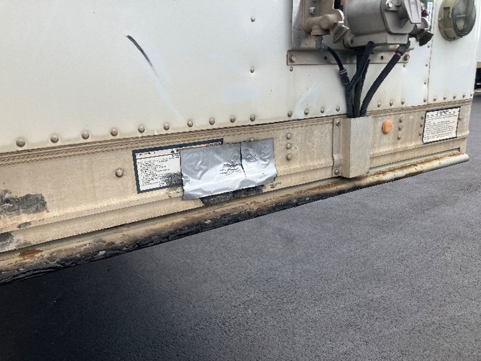 Dry Van Trailer-Semi Trailers-Great Dane-2011-Trailer-Madison-AL-407,980\n\t\tmiles-$ 11,500 - Image 17