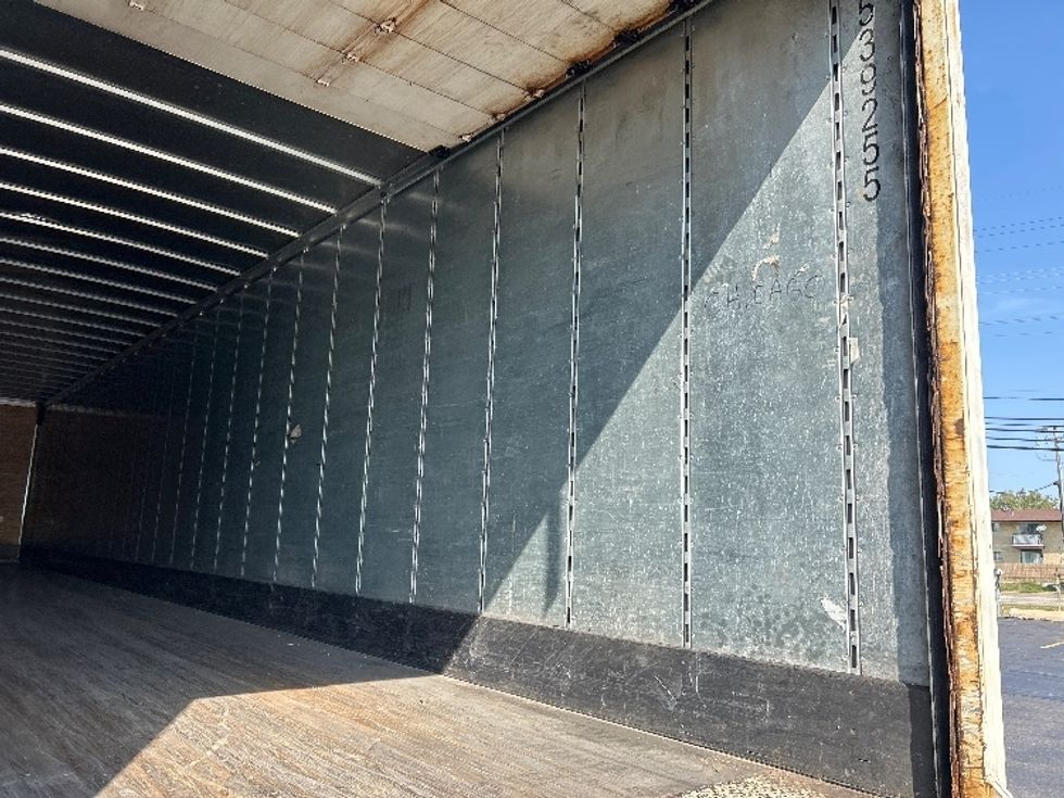 Dry Van Trailer-Semi Trailers-Great Dane-2011-Trailer-Sturtevant-WI-212,882\n\t\tmiles-$ 11,250 - Image 10