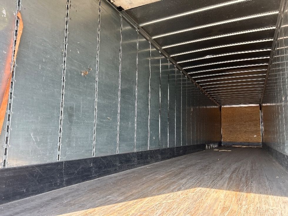 Dry Van Trailer-Semi Trailers-Great Dane-2011-Trailer-Sturtevant-WI-212,882\n\t\tmiles-$ 11,250 - Image 9
