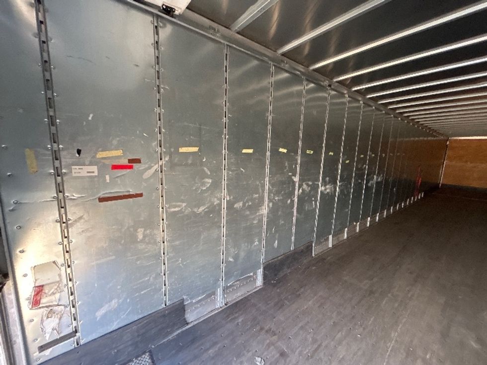 Dry Van Trailer-Semi Trailers-Great Dane-2012-Trailer-Asheville-NC-575,366\n\t\tmiles-$ 13,500 - Image 8