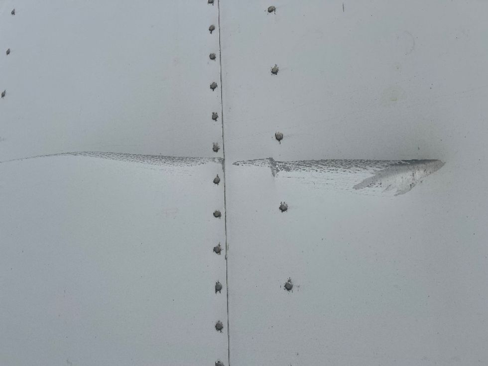 Dry Van Trailer-Semi Trailers-Great Dane-2012-Trailer-Montgomery-NY-248,894\n\t\tmiles-$ 10,250 - Image 10