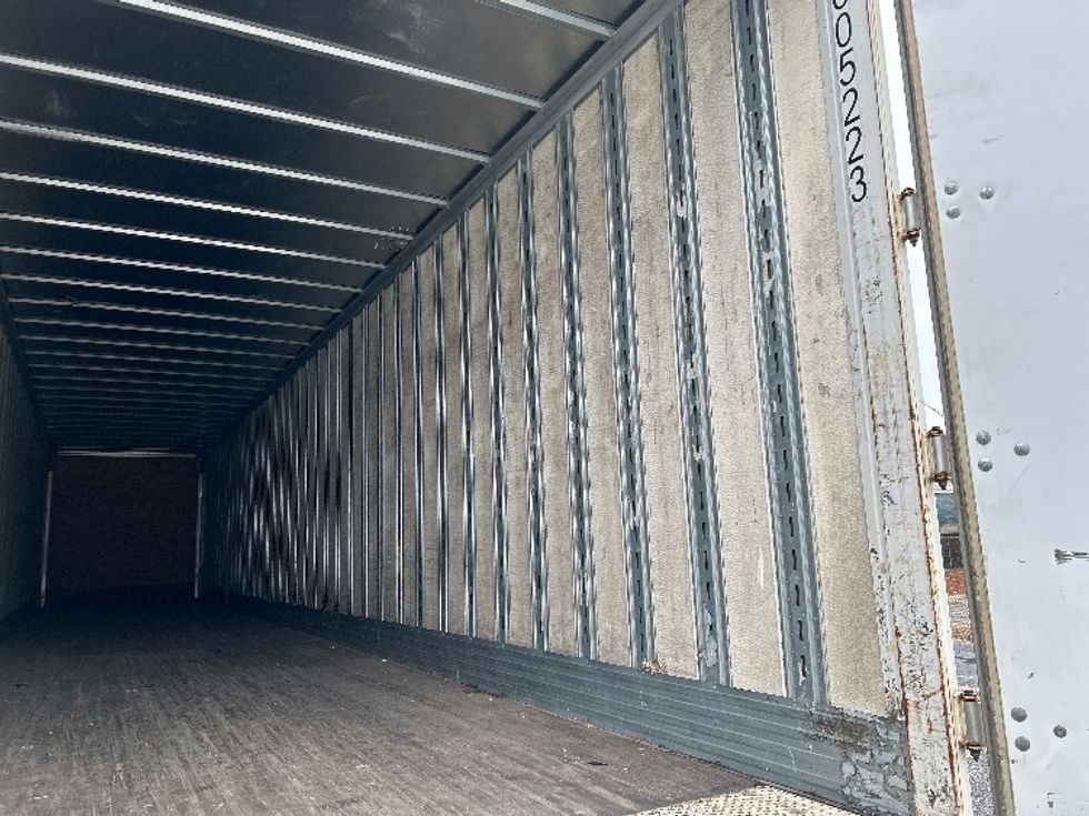 Dry Van Trailer-Semi Trailers-Great Dane-2012-Trailer-Norfolk-VA-206,048\n\t\tmiles-$ 12,500 - Image 10