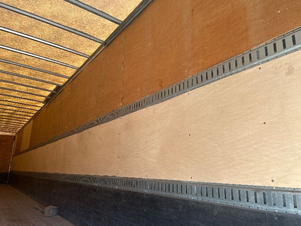 Dry Van Trailer-Semi Trailers-Great Dane-2013-Trailer-Garner-NC-199,600\n\t\tmiles-$ 13,500 - Image 9