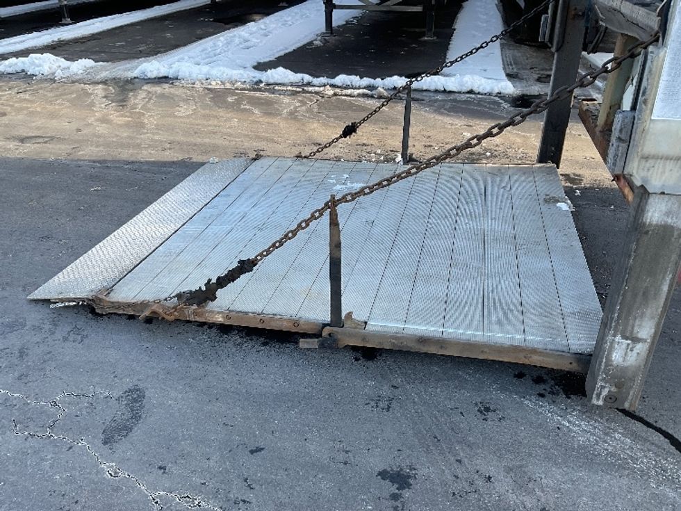 Dry Van Trailer-Semi Trailers-Great Dane-2015-Trailer-Bensalem-PA-284,727\n\t\tmiles-$ 14,000 - Image 12