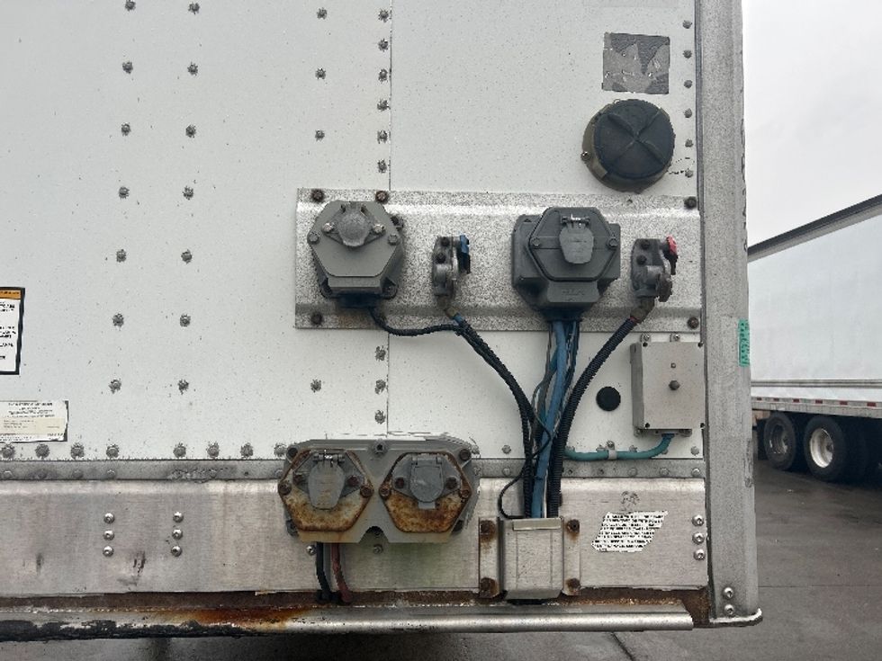 Dry Van Trailer-Semi Trailers-Great Dane-2015-Trailer-Brooklyn Park-MN-893,489\n\t\tmiles-$ 14,000 - Image 11