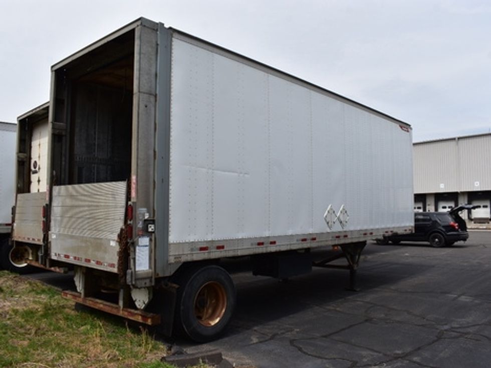 Dry Van Trailer-Semi Trailers-Great Dane-2015-Trailer-Chicopee-MA-246,275\n\t\tmiles-$ 10,500 - Image 12