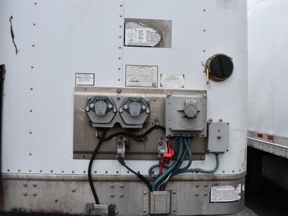 Dry Van Trailer-Semi Trailers-Great Dane-2015-Trailer-Chicopee-MA-246,275\n\t\tmiles-$ 10,500 - Image 14