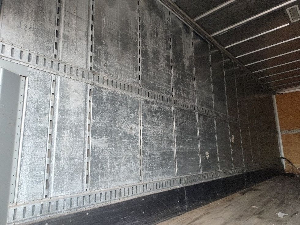 Dry Van Trailer-Semi Trailers-Great Dane-2015-Trailer-Chicopee-MA-481,258\n\t\tmiles-$ 18,500 - Image 9