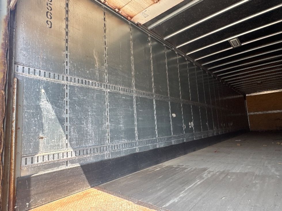 Dry Van Trailer-Semi Trailers-Great Dane-2015-Trailer-Chicopee-MA-651,715\n\t\tmiles-$ 14,000 - Image 9