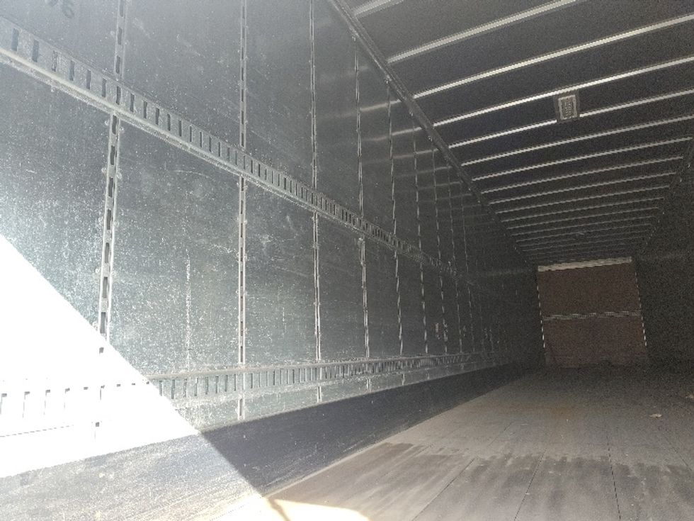 Dry Van Trailer-Semi Trailers-Great Dane-2015-Trailer-Chicopee-MA-814,056\n\t\tmiles-$ 18,500 - Image 9