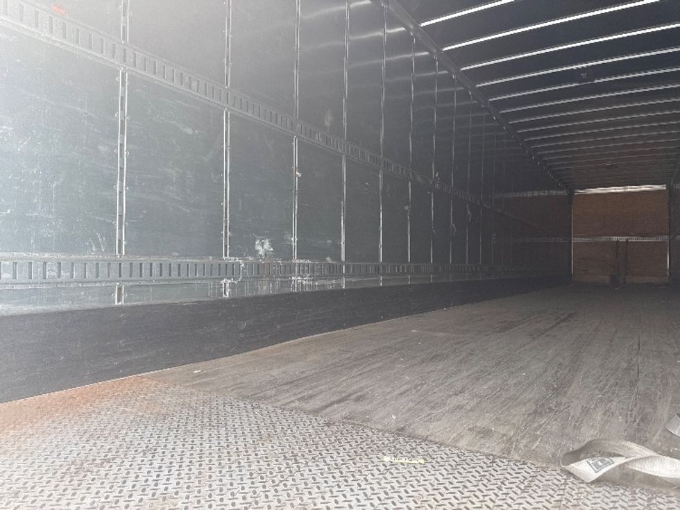 Dry Van Trailer-Semi Trailers-Great Dane-2015-Trailer-Concord-NC-286,754\n\t\tmiles-$ 15,500 - Image 8